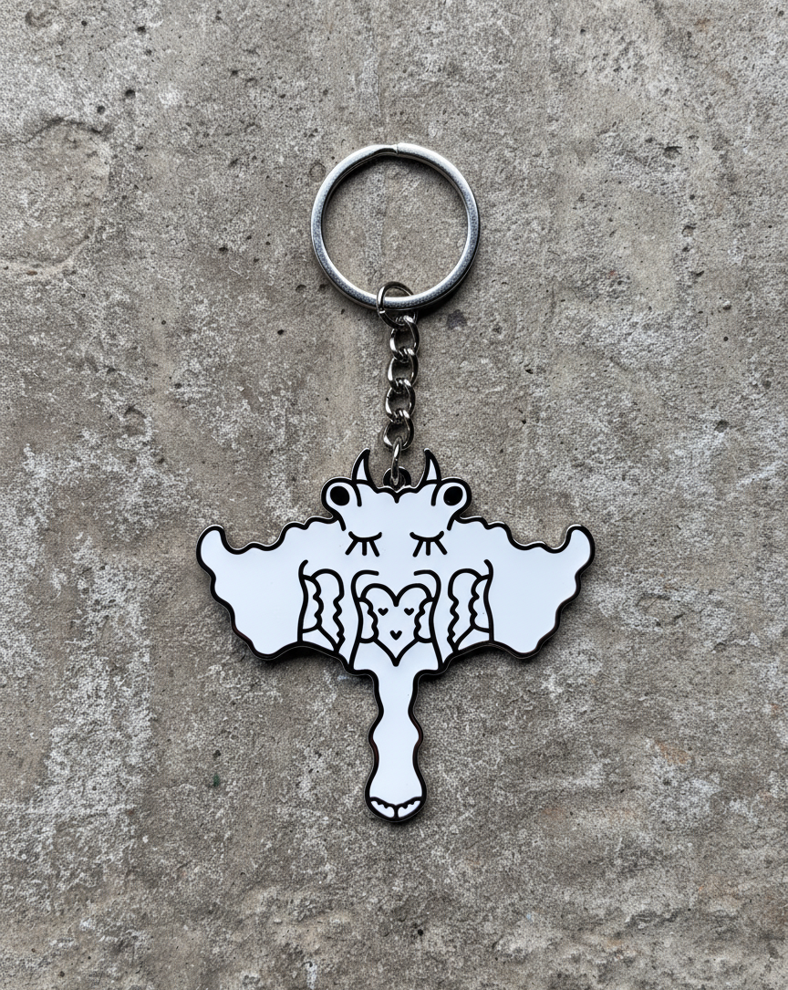 CLOUDY DEMON KEYCHAIN WHITE