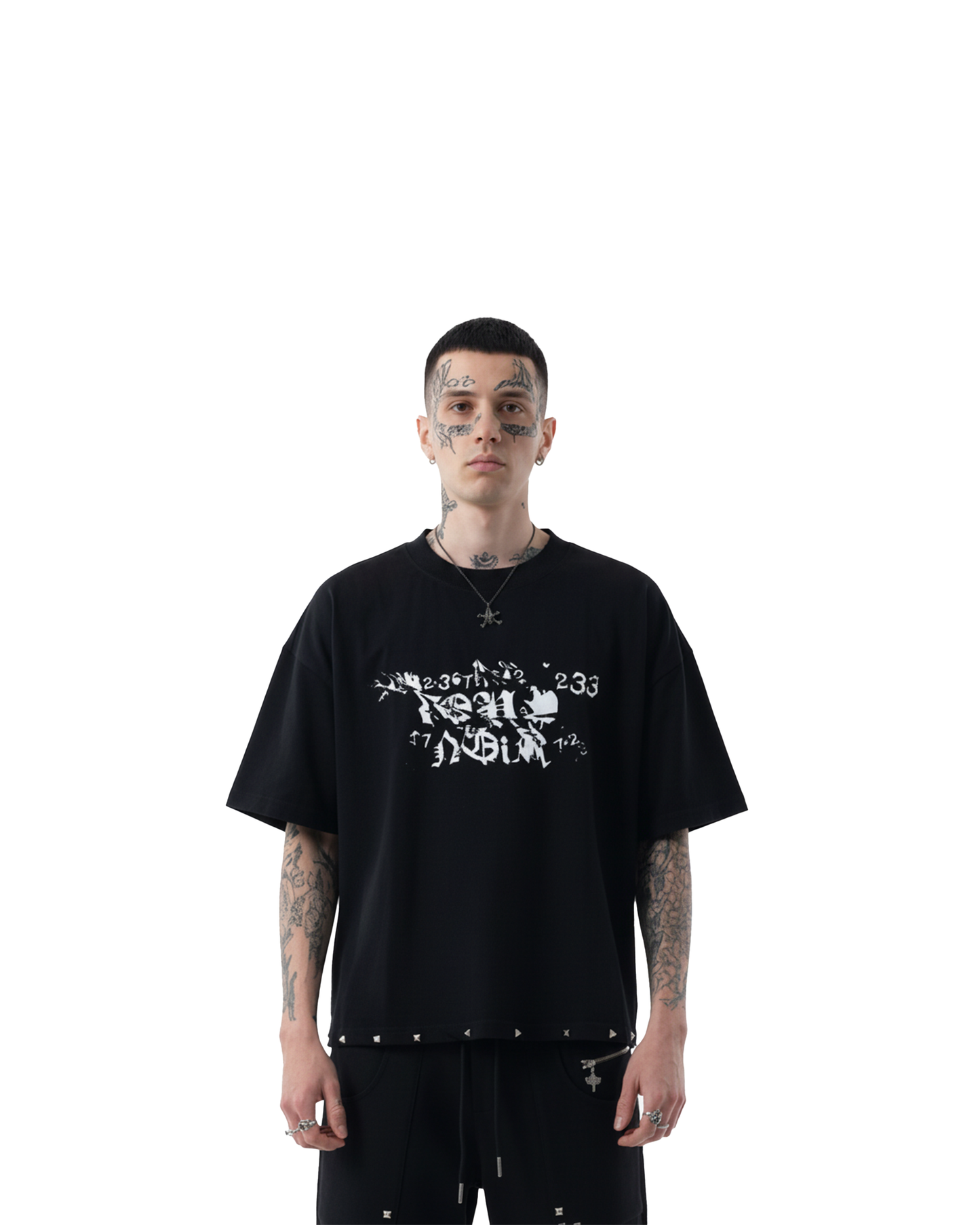 EXILE STUDDED T-SHIRT